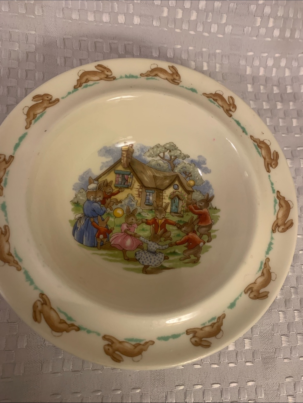 Royal Doulton Bunnykins child’s bone china bowl, like new.